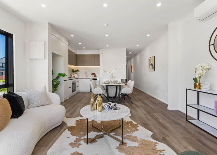  at 15 Waimarie Drive, Drury, Papakura, Auckland