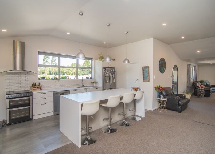  at 11 Bath Street, Pareora West
