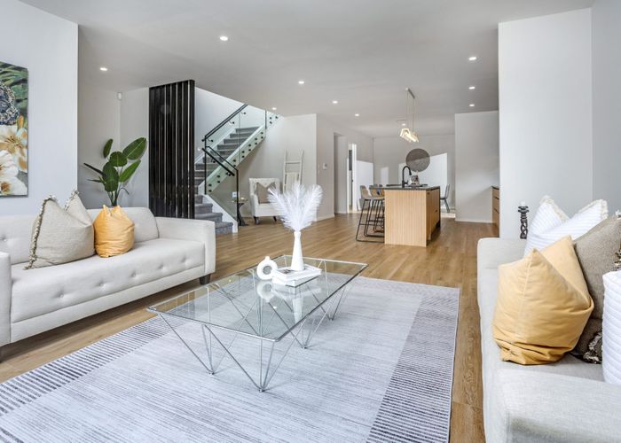  at 6  La Bella Road, Hobsonville, Waitakere City, Auckland