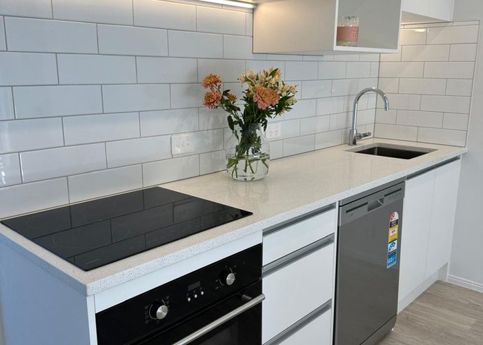  at 2/40 Kempthorne Cres, Mission Bay, Auckland City, Auckland
