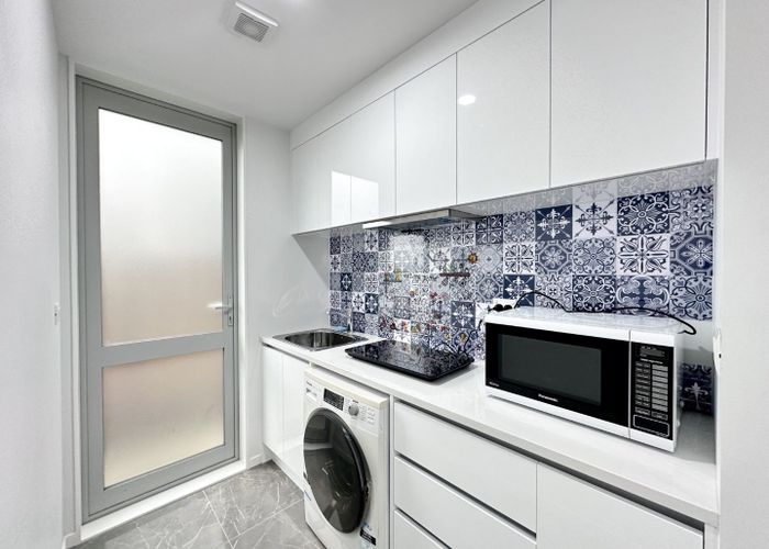  at 23 Nightingale Road, Flat Bush, Auckland