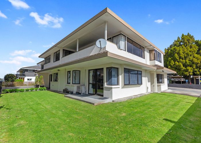  at 182 Devonport Road, Avenues, Tauranga, Bay Of Plenty