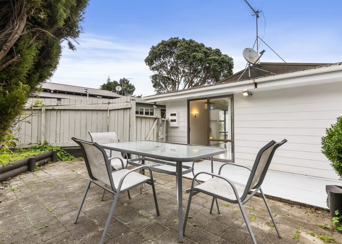  at 3/83 Clonbern Road, Remuera, Auckland