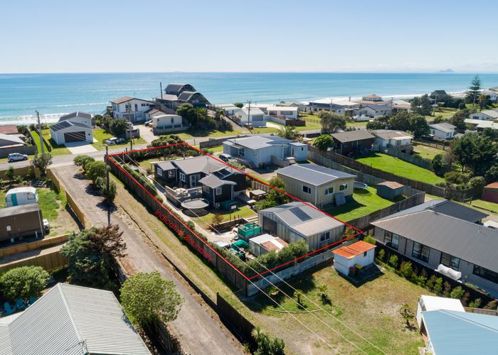  at 438 Pukehina Parade, Te Puke