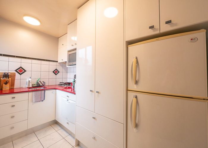  at 2/3 View Street, City Centre, Dunedin, Otago