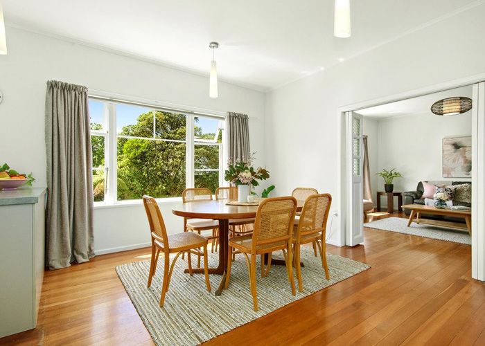  at 5 Totara Road, Miramar, Wellington