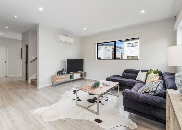  at 11/7 Wastney Road, Alfriston, Manukau City, Auckland