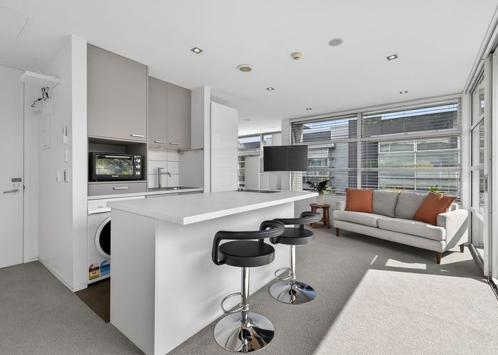  at 8/8A Settlers Crescent, Ferrymead, Christchurch City, Canterbury