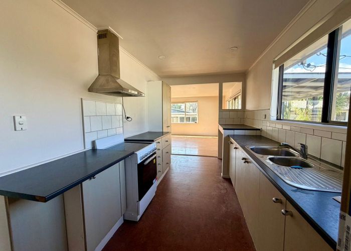  at 7 Civil Place, Otara, Manukau City, Auckland