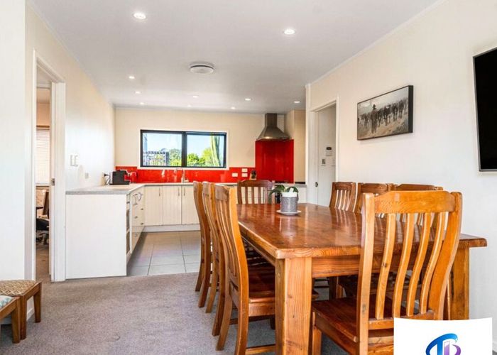  at 563 Great South Road, Rosehill, Papakura