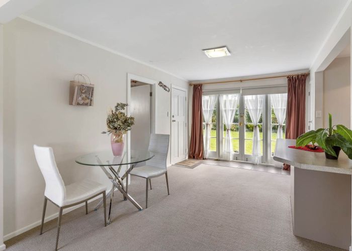  at 39  James Laurie Street, Henderson, Waitakere City, Auckland