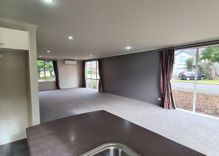  at 6 Sires Parkway, Takanini, Papakura, Auckland
