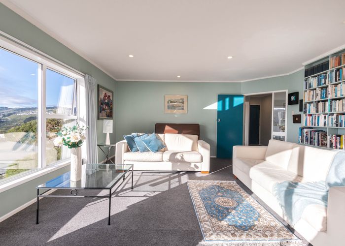  at 5 Cranwell Street, Churton Park, Wellington