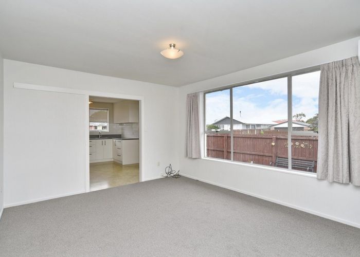  at 2/20 Pandora Street, North New Brighton, Christchurch