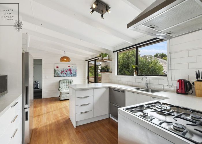  at 2/12 Red Hill Road, Red Hill, Papakura