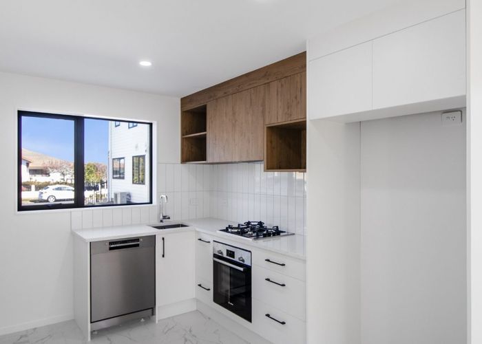  at 3c Tulloch Place, Conifer Grove, Papakura, Auckland