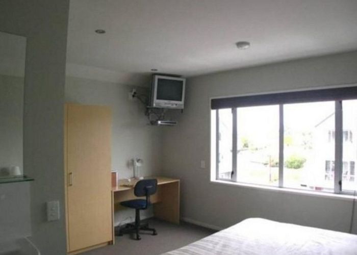  at 1-2/2 Poulson Street, Addington, Christchurch