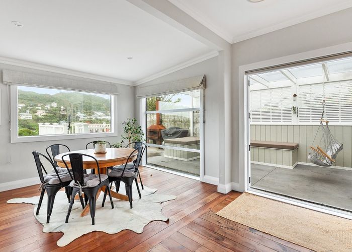  at 90 Melbourne Road, Island Bay, Wellington