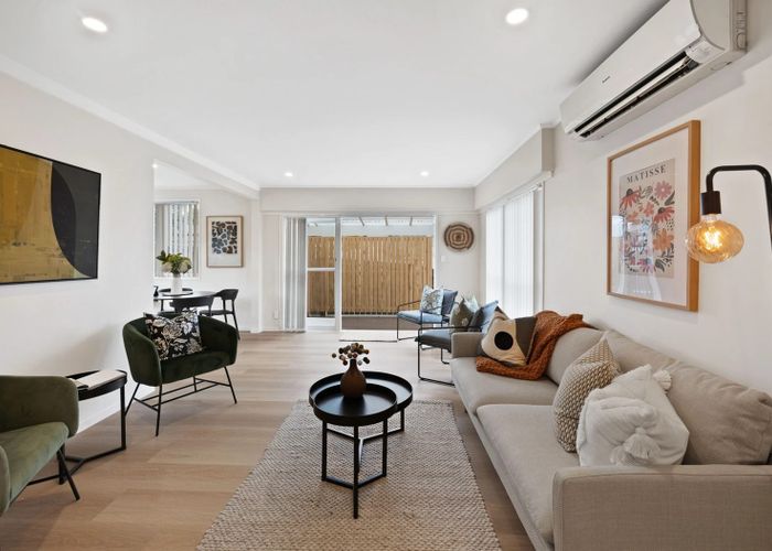  at Wattle Downs, Manukau City, Auckland