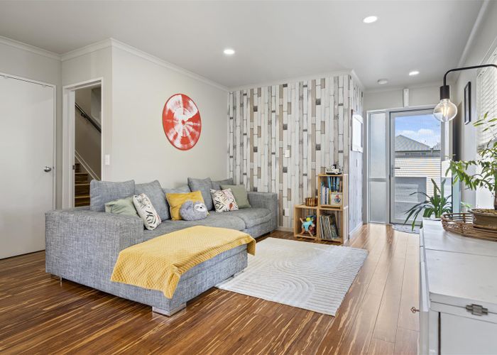  at 7/46 Packspur Drive, Flat Bush, Auckland