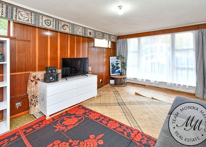  at 4/81 Hutchinson Avenue, New Lynn, Auckland