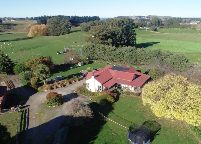  at 2 Essex Street, Weston, Waitaki, Otago