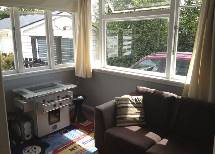  at 9 Curries Road, Hillsborough, Christchurch