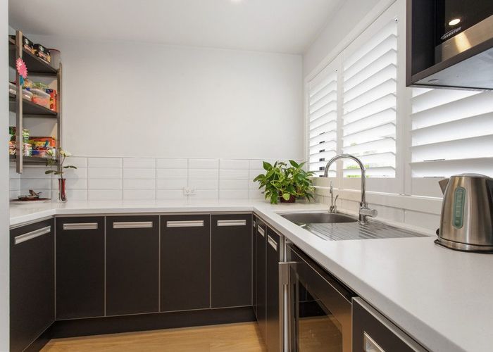  at 10 Penhelig Place, Burnside, Christchurch