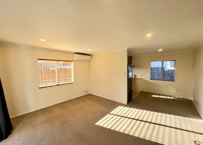  at 5A Newton Place, Westbrook, Palmerston North