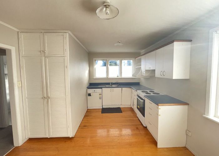  at 62 Megan Avenue, Pakuranga Heights, Auckland