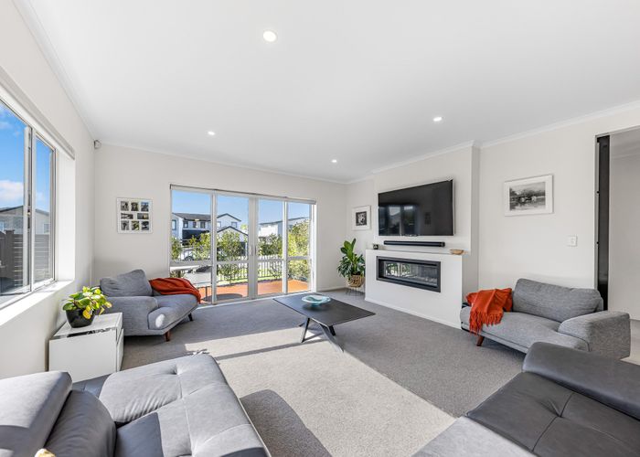  at 19 Fennell Crescent, Millwater, Rodney, Auckland