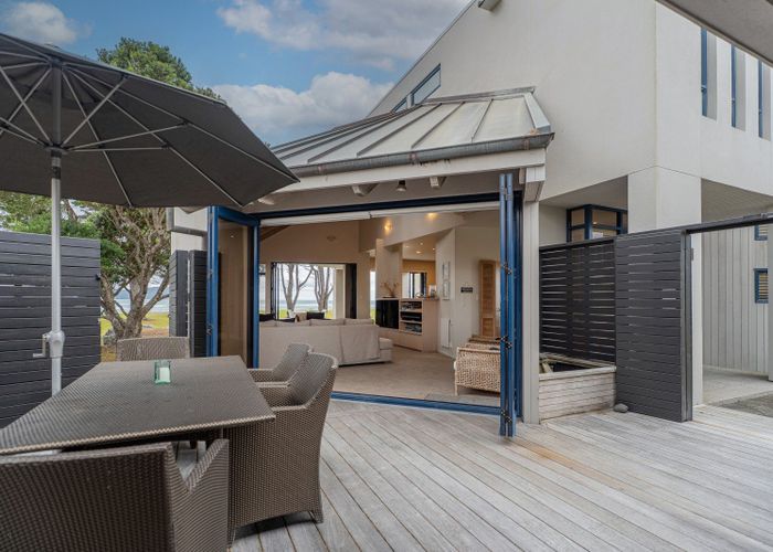  at 8 Courtney Lane, Warkworth