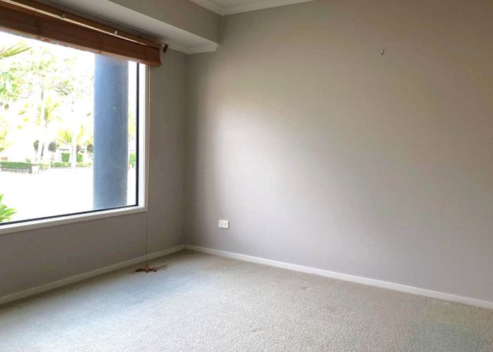  at 11 Dairyland Drive, East Tamaki Heights, Manukau City, Auckland