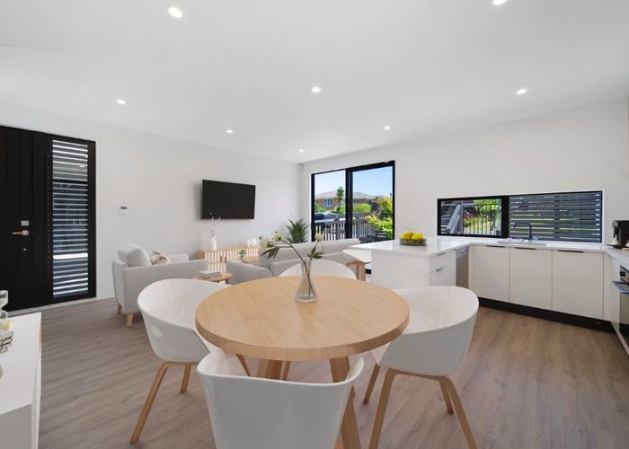  at 72 Omana Road, Papatoetoe, Auckland