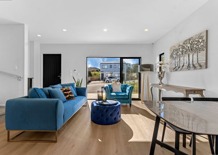  at 50 Crestview Rise, Papakura, Papakura, Auckland