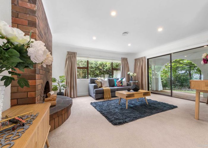  at 37 Shetland Street, Glen Eden, Auckland