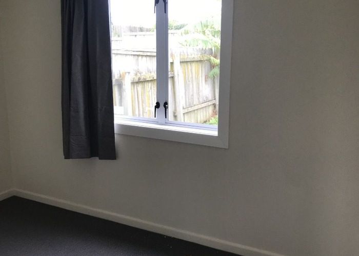  at 2/59 Pah Road, Cockle Bay, Manukau City, Auckland