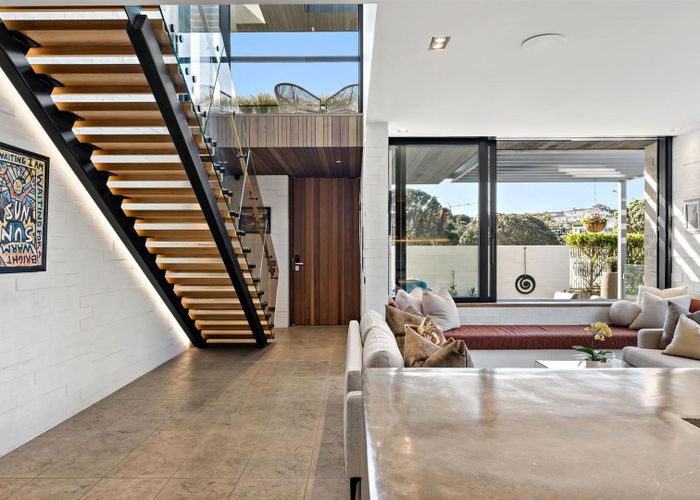  at 41 Craig Road, Milford, North Shore City, Auckland