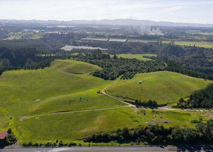  at 720 State Highway 33, Paengaroa, Western Bay Of Plenty, Bay Of Plenty