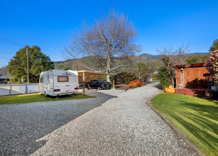  at 14 Beach Road, Waikawa, Marlborough, Marlborough