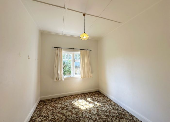  at 21 Crown Road, Paerata, Pukekohe