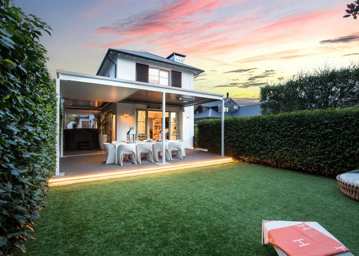  at 6 Wairarapa Terrace, Merivale, Christchurch