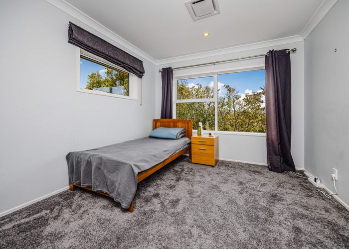  at 4 Tupaki Place, Pakuranga Heights, Manukau City, Auckland