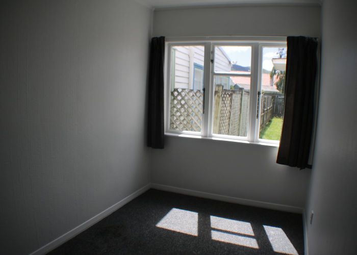  at 9a Athlone Crescent, Avalon, Lower Hutt, Wellington