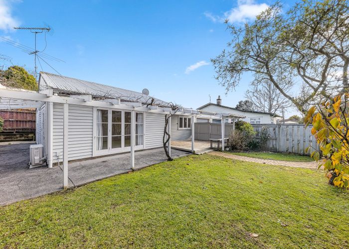  at 18A Haig Avenue, Mount Roskill, Auckland