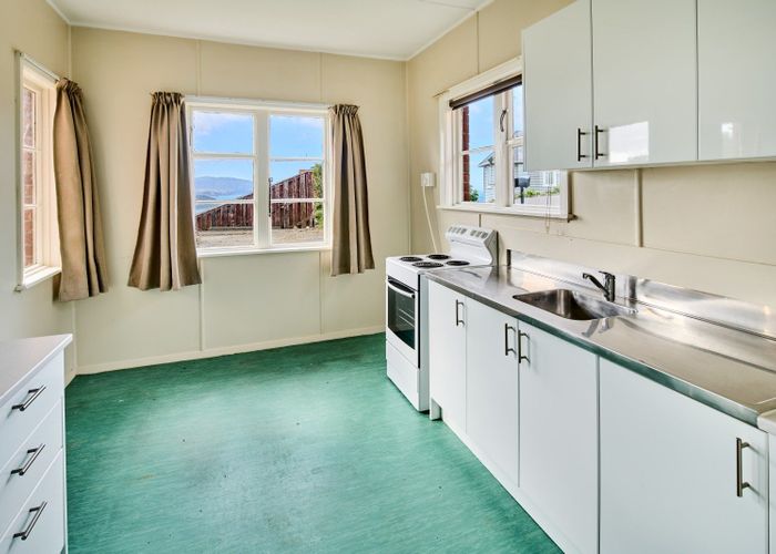  at 21 Sunglow Avenue, Melrose, Wellington, Wellington