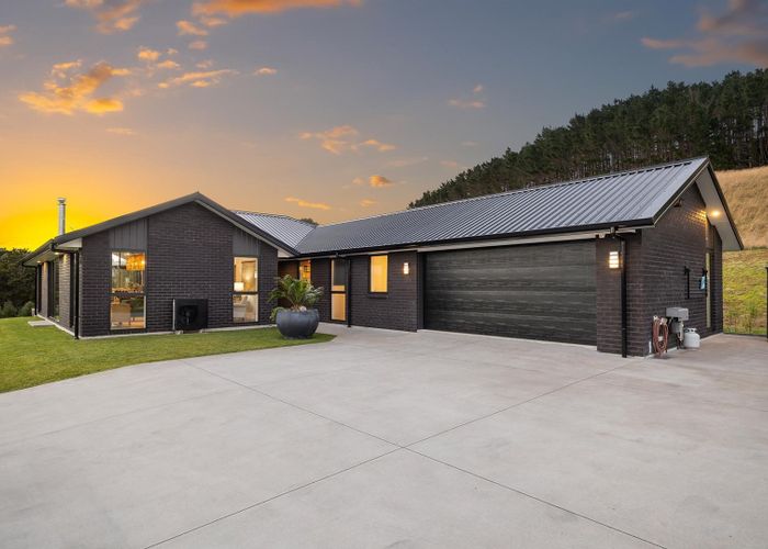  at 1056 Peak Road, Waimauku, Rodney, Auckland