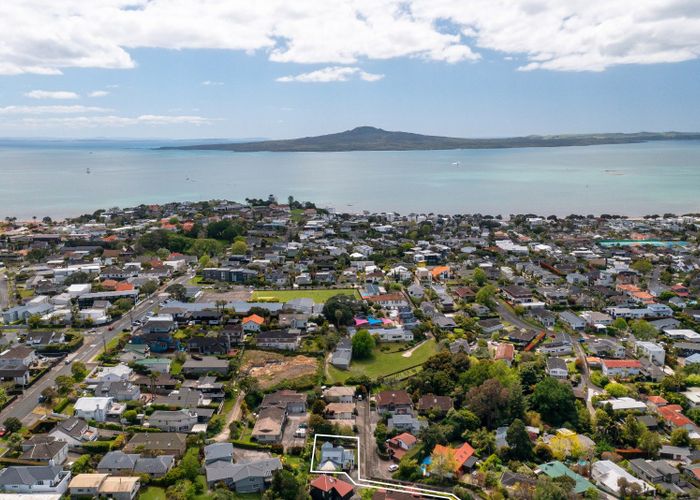  at 33 Geraldine Place, Kohimarama, Auckland City, Auckland