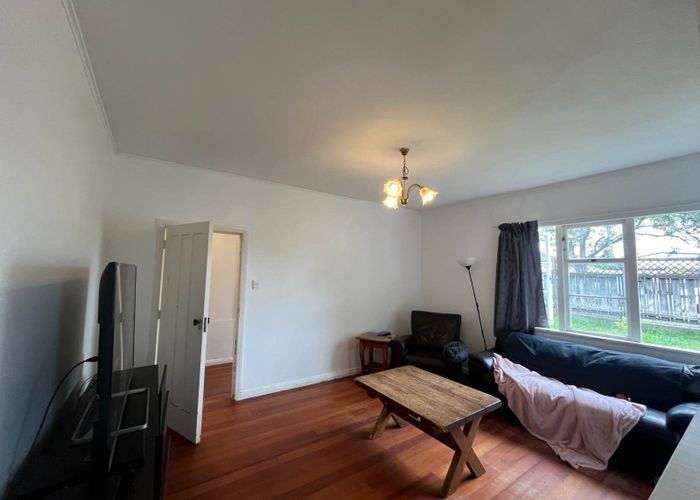  at 1/24 Blockhouse Bay Road, Avondale, Auckland City, Auckland