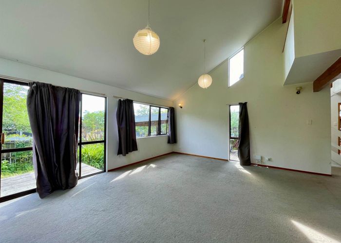  at 1/10 John Shaw Drive, Saint Johns, Auckland City, Auckland